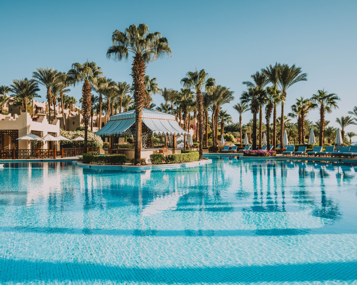 Four Seasons Sharm El Sheikh main pool 