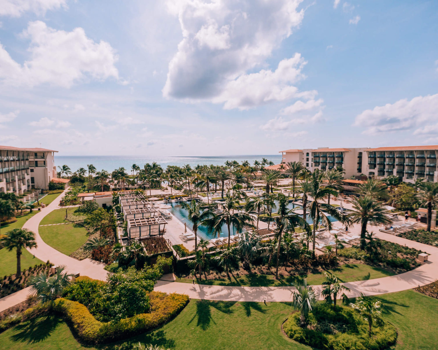 UNICO 2087 Riviera Maya: Riviera Maya's Best Resort - A One Way Ticket