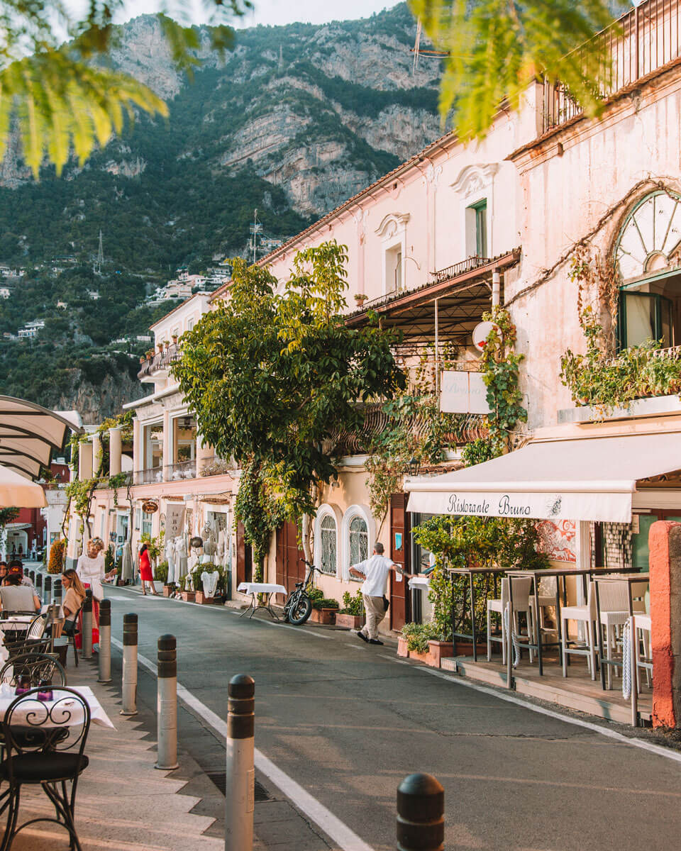 vibrant street in positano how to get to positano